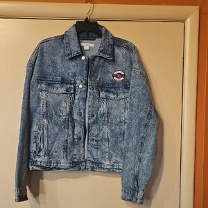 Cleveland Guardians Vintage-Inspired Acid Wash Blue Denim Jacket with Badge NWT